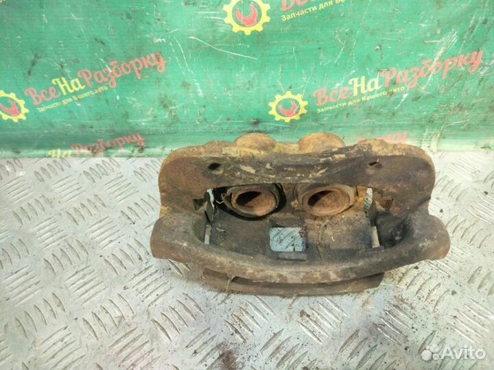 Суппорт передний правый Great Wall Deer