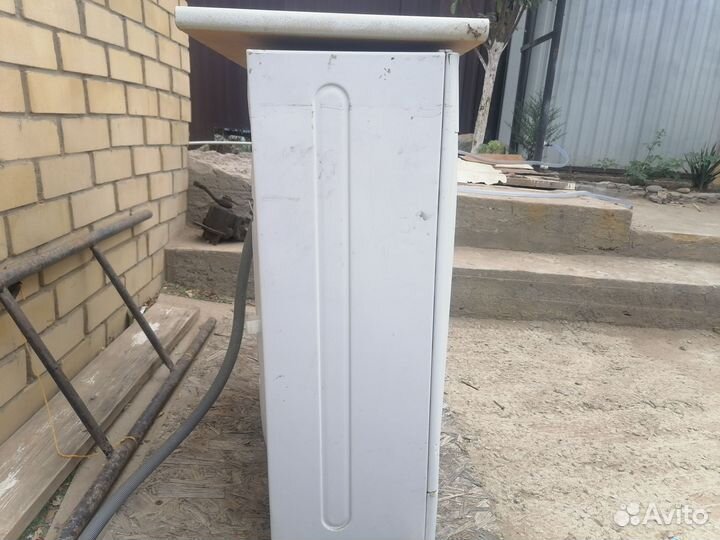 Стиральная машина indesit