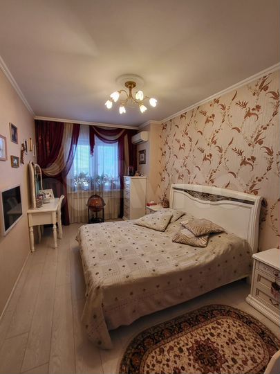 2-к. квартира, 74 м², 11/19 эт.