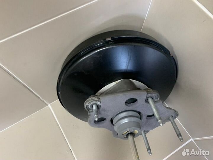 Вакуумный усилитель тормозов Renault Duster 2