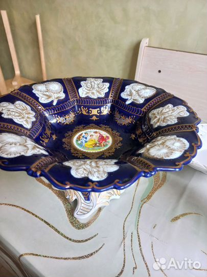 Ваза для фруктов на ножке Мадона производитель