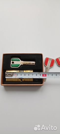 Замок входной двери, личинка