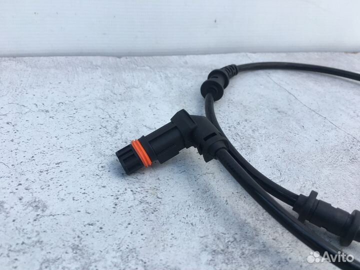 Датчик ABS Mercedes W164 A1649058200