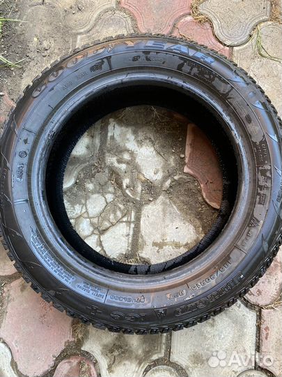 Goodyear UltraGrip Ice+ 185/60 R15