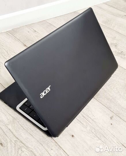 Ноутбук Acer, 2х ядерный,6гб оперативки,SSD240+HDD