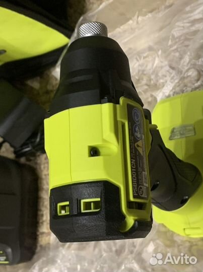 Бесщеточный винтоверт Ryobi ONE+ HP 18V с 2 акб