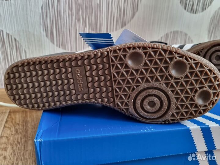 Кроссовки adidas samba