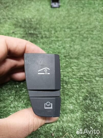 Кнопка многофункциональная Audi Q7 2005