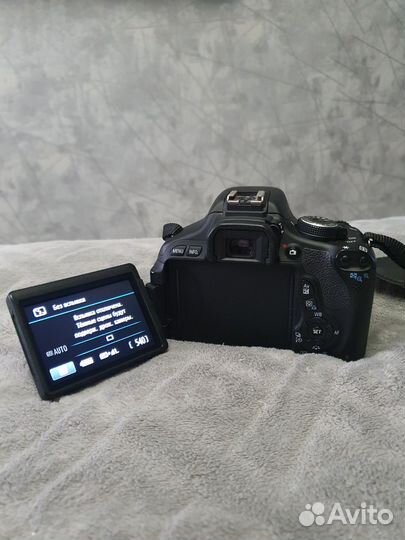 Зеркальный фотоаппарат canon 600d