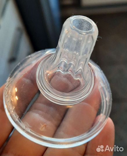 Бутылочка Medela Calma 250 мл со смартсоской