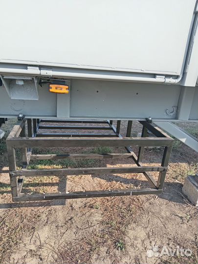 Полуприцеп контейнеровоз МАЗ 991900-010, 2001