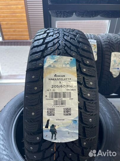 Nokian Tyres Hakkapeliitta 9 205/60 R16