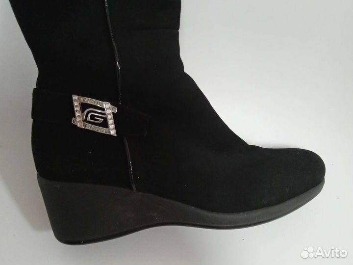 Сапоги зима 37раз.новые