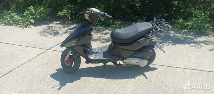 Продам мопед Corsa vento