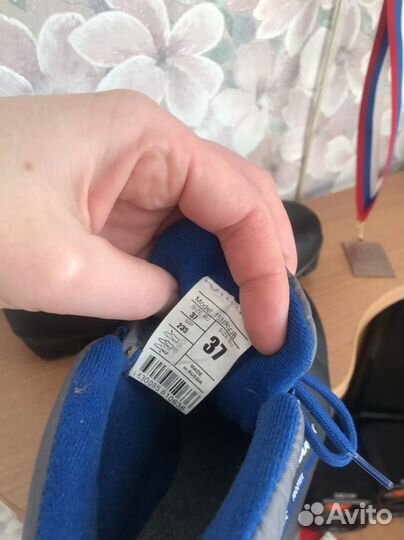 Лыжные ботинки