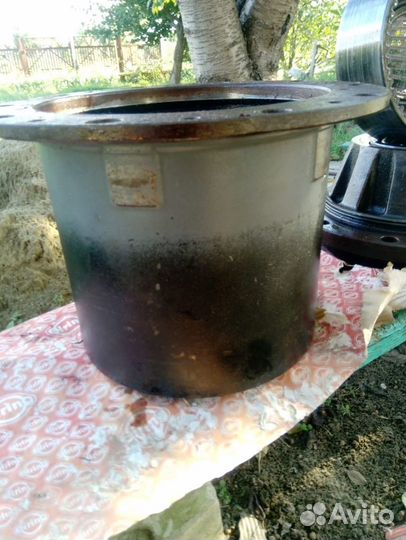 Редуктор бортовой задний левый на MAN TGA