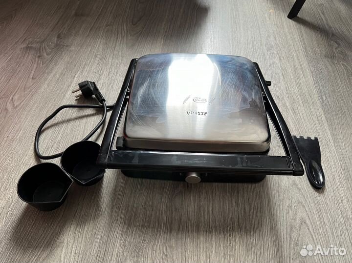 Электрогриль Vitesse VS-409