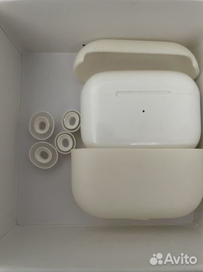 Наушники Apple AirPods Pro 1