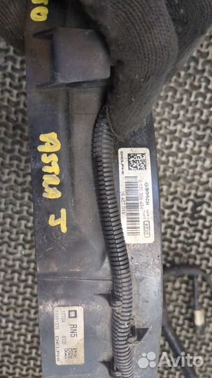 Вентилятор радиатора Chevrolet Cruze, 2012