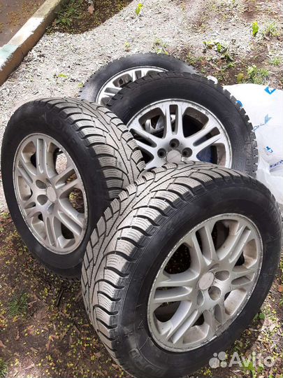 Литые оригинальные японские диски subaru R16