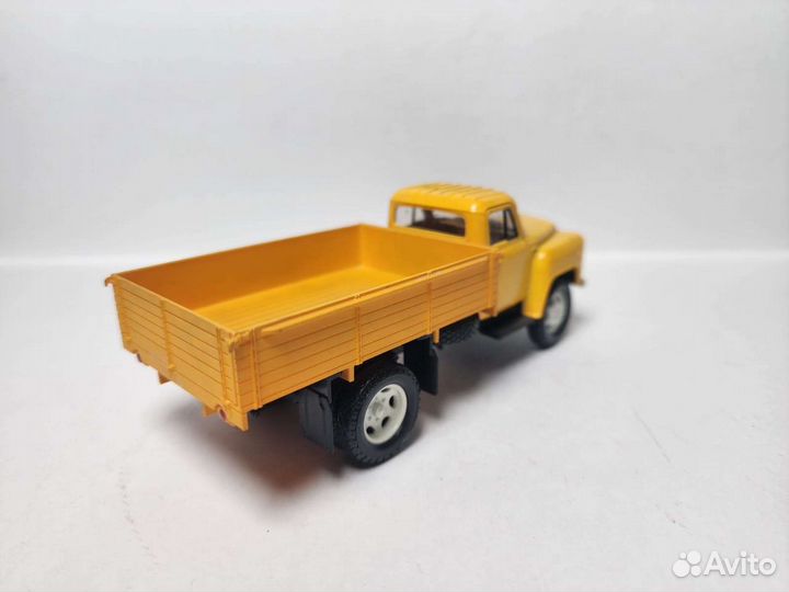 Газ 52-84 Наш автопром 1:43