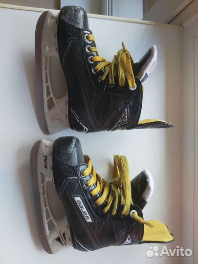 Хоккейные коньки bauer 31,5 размер (12,5 yth)