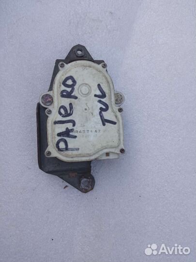 Mitsubishi Pajero3, L200 активатор задней двери