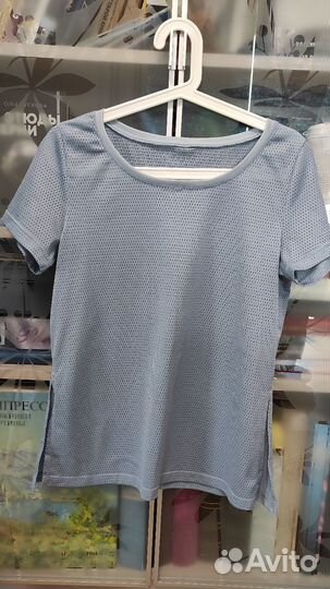 Футболка женская спортивная