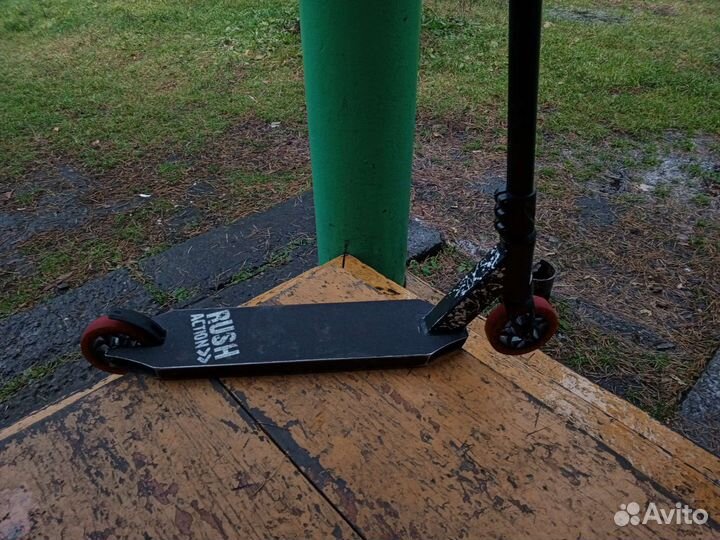 Трюковой самокат rush action