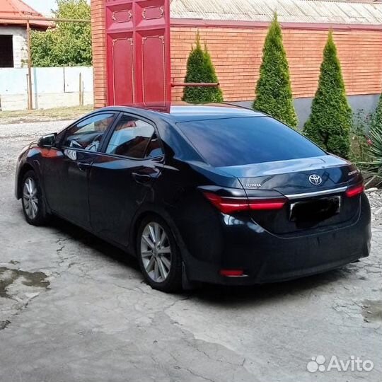 Задние стопы на Тойота corolla