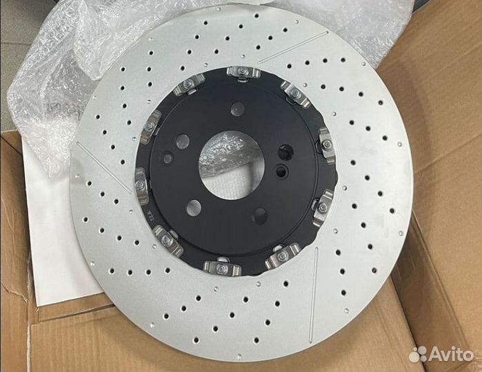 Тормозные диски Mercedes E63 AMG w213 Brembo