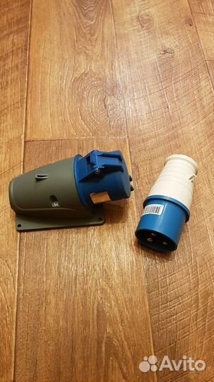 Разъём силовой