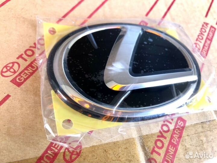 Эмблема Lexus Es 7 2018-2022