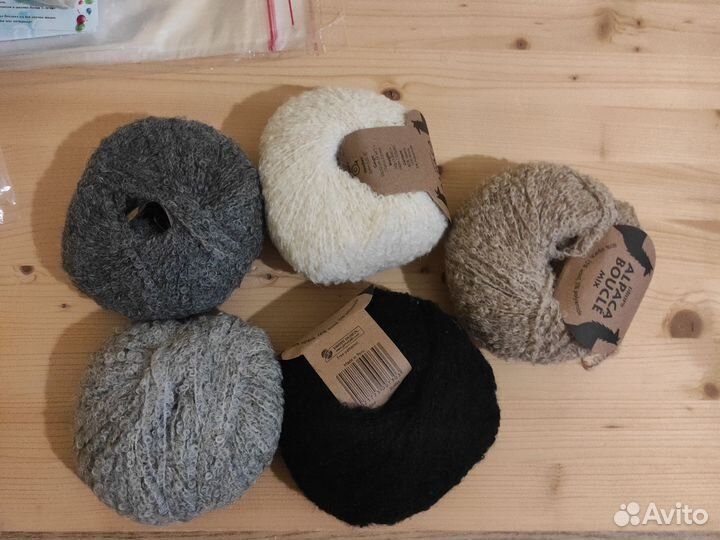 Пряжа для вязания и волос Вальдорфских кукол