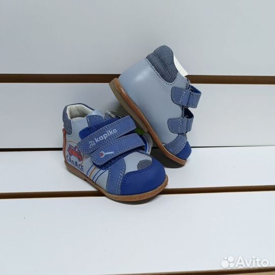 Новые ботинки для мальчика Kapika, р. 19