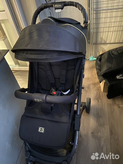 Прогулочная коляска