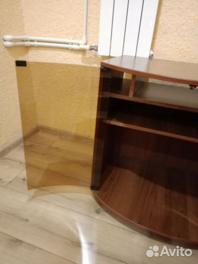 Тумба под телевизор