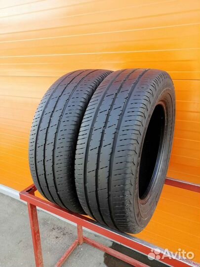 Continental Vanco 2 215/65 R16C 106T