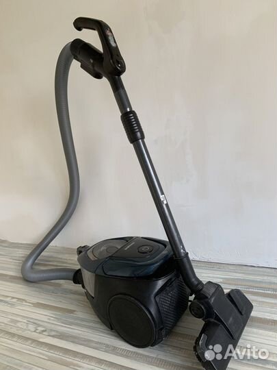 Пылесосы на запчасти