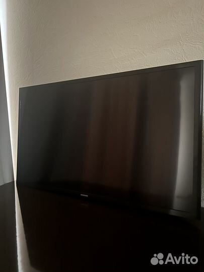 Телевизор samsung