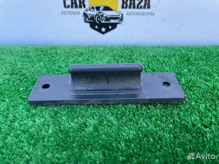 Ручка открывания багажника Nissan Almera