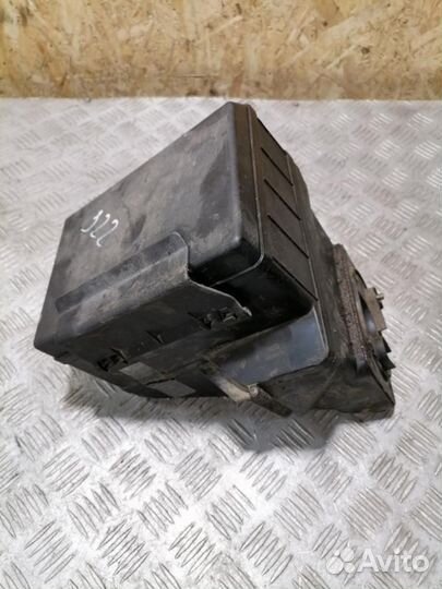 Блок предохранителей моторный Bmw 5 e34 1988-1995