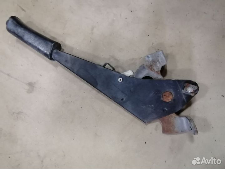 Рычаг стояночного тормоза Лада Калина 2004-2013