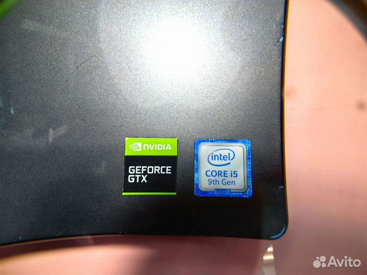 Игровой ноутбук Core i5 / GTX 1650