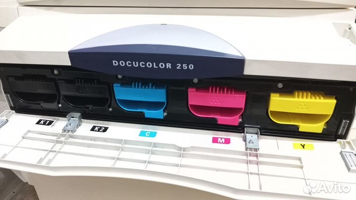 Оборудование для копицентра:Xerox DocuColor 250