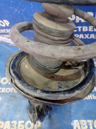 Задняя стойка амортизатора Hyundai Accent седан