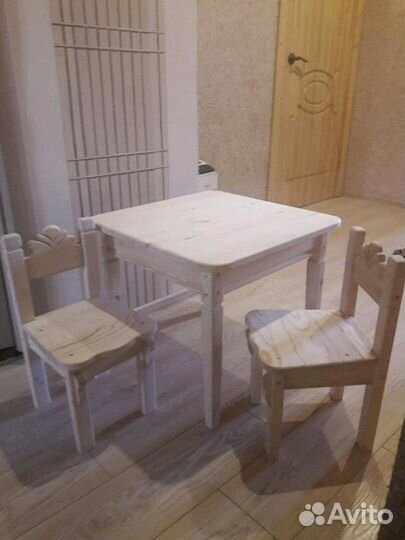 Комплект Детский стул и стол. Новые