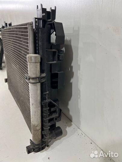 Радиатор охлаждения двигателя передний LADA Vesta