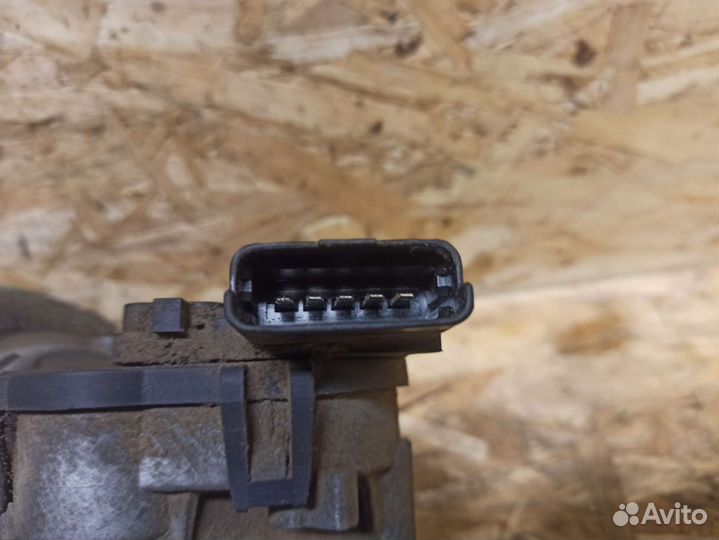 Моторчик передних дворников Renault Symbol, Clio 2