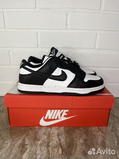 Кроссовки nike dunk low panda 42 размер